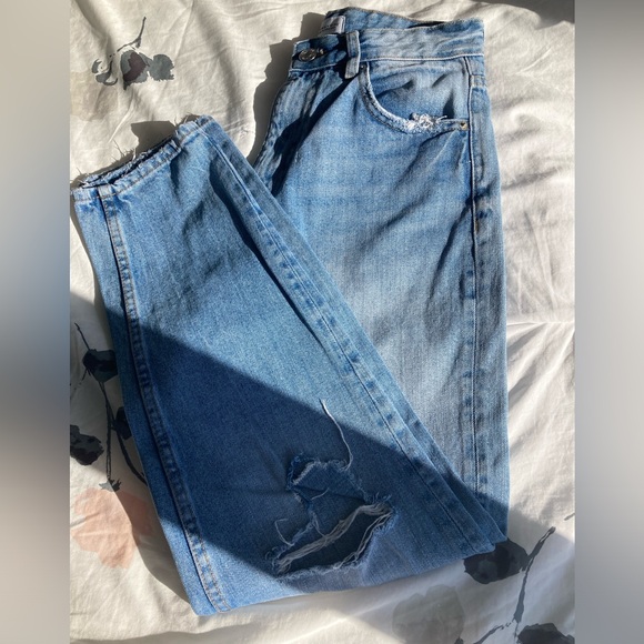 ZARA Ripped High Waist Skinny Jeans - Picture 5 of 10